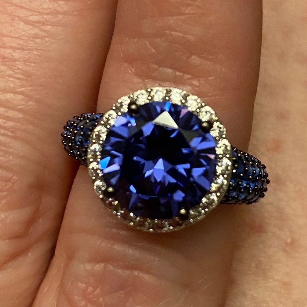 Bella Luce Esotica Ring